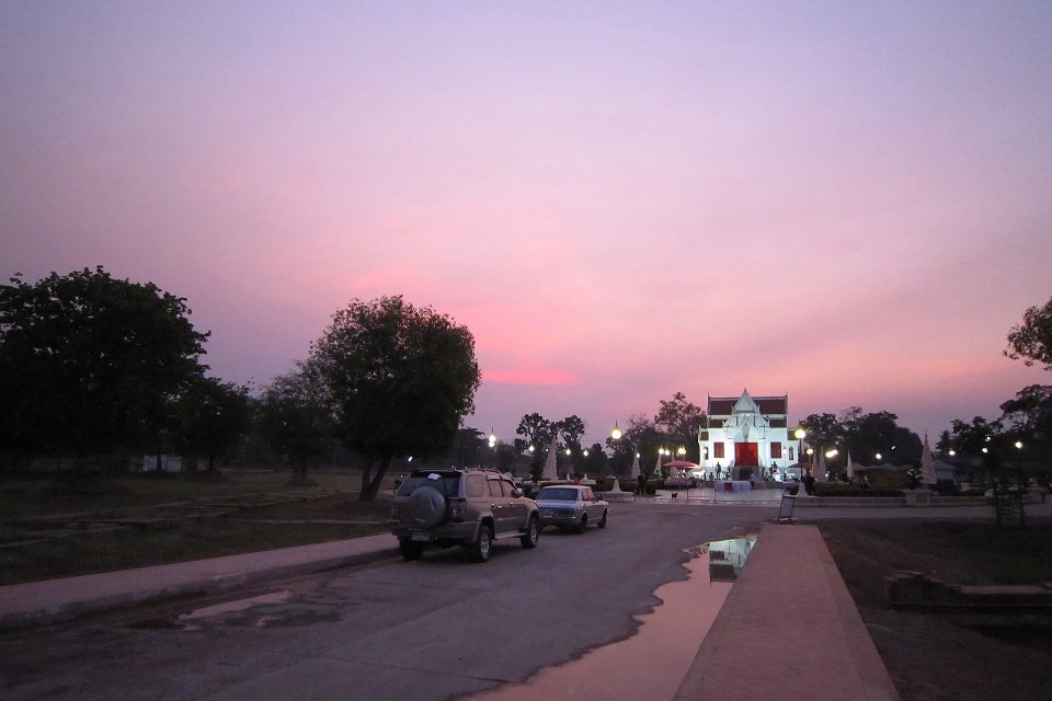 ศาลสมเด็จพระนเรศวรมหาราช ภาพที่ 2